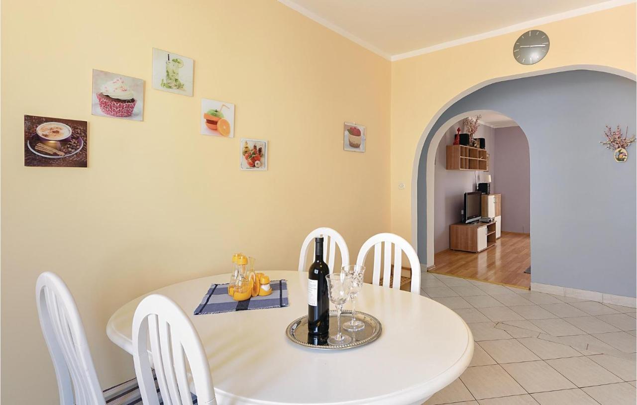 Gorgeous In With Kitchen *